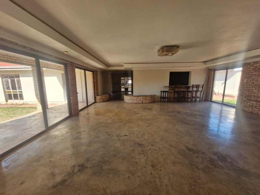 To Let 3 Bedroom Property for Rent in Kathu Northern Cape